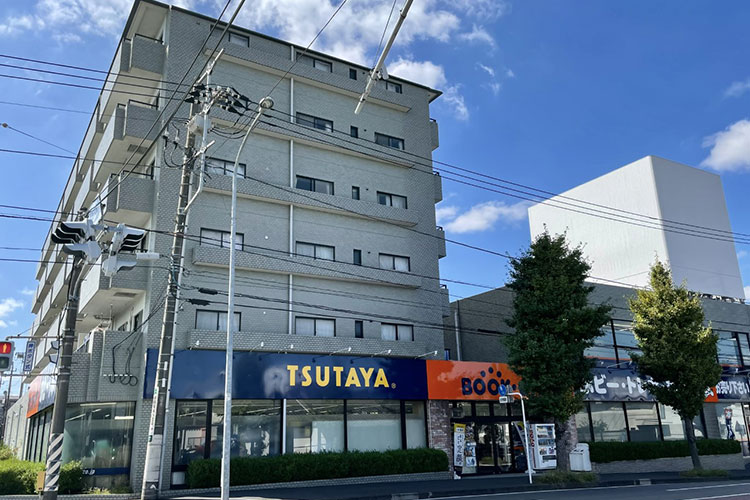 TSUTAYA 港南丸山台店