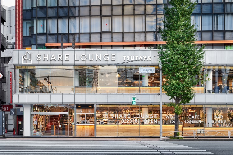TSUTAYA 田町駅前店