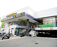 TSUTAYA 皆実町店